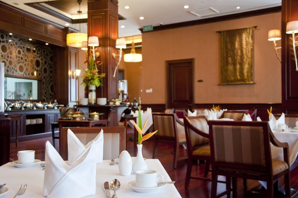 Hotel Majapahit Mgallery